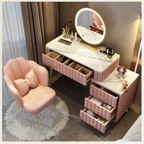 Lumière Chic Vanity