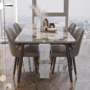 The Metropolitan Majesty Dining Table