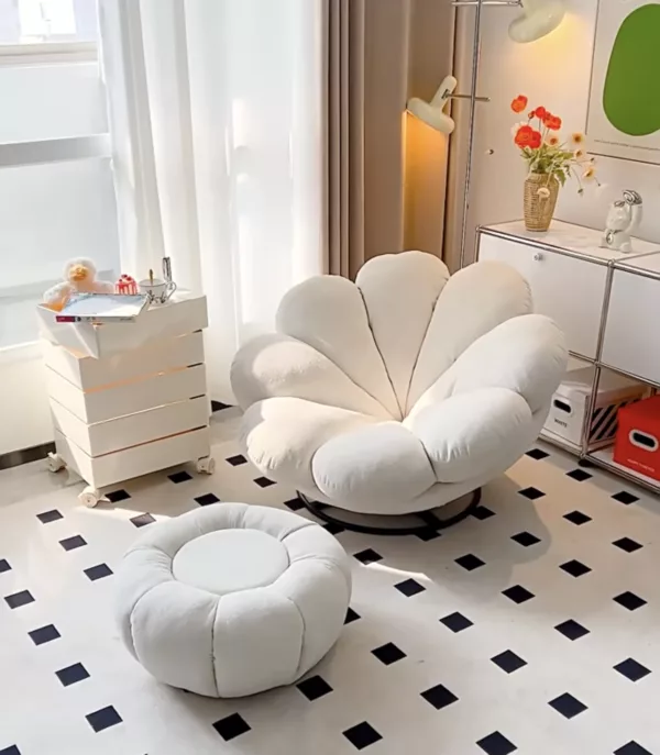 Petals’ Lounge Chair
