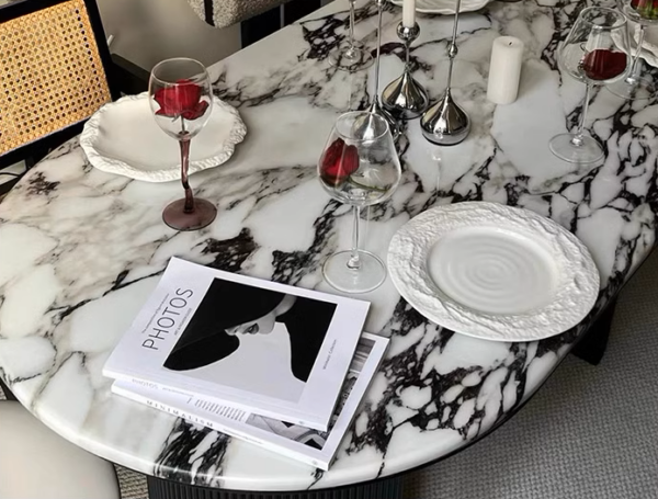 Marais Elegance Dining Set